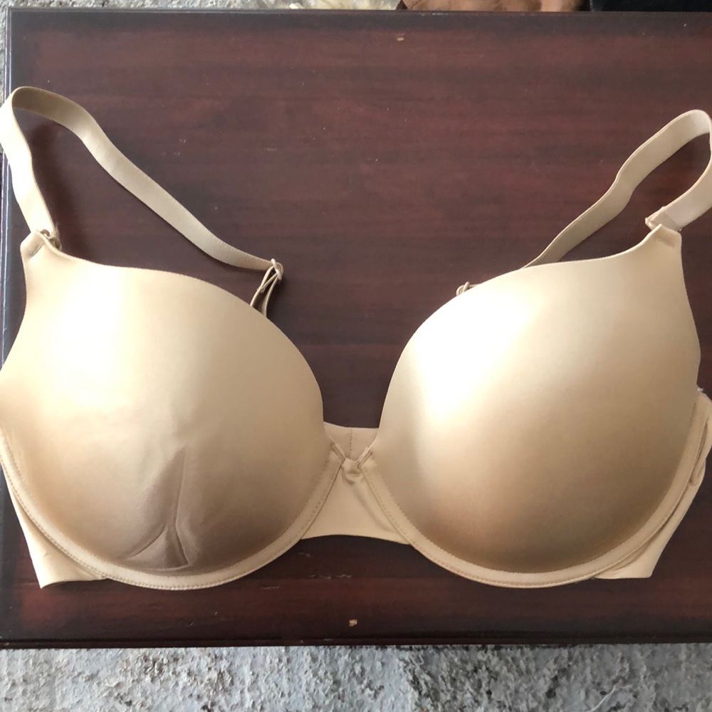 NWT SO PUSH UP BRA